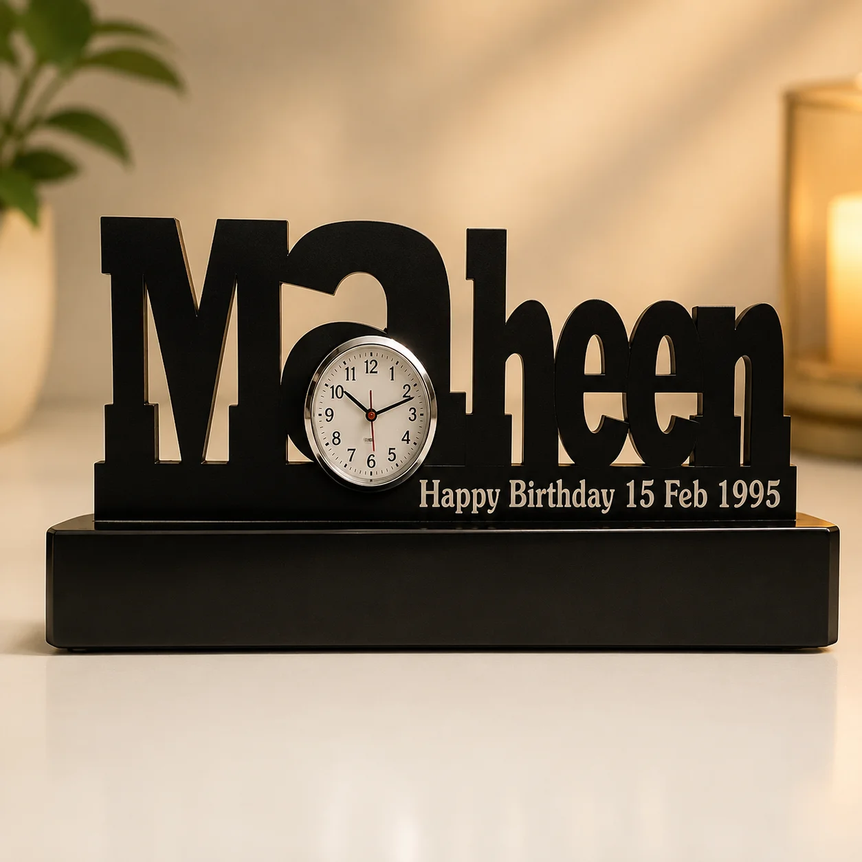 Customized Name Table Clock
