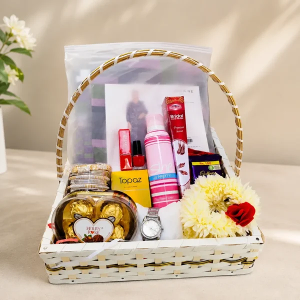 Eidi Basket for Her