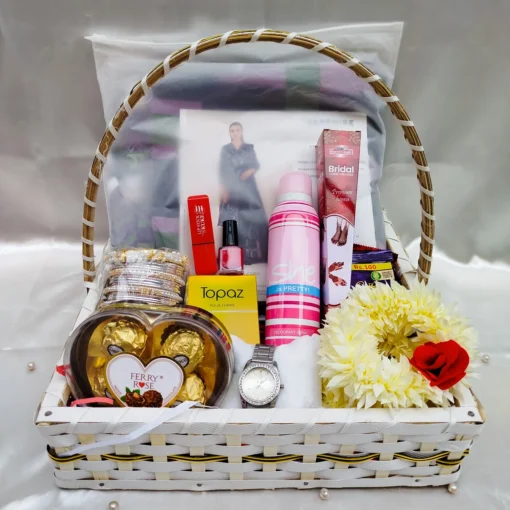 Eidi Basket for Her