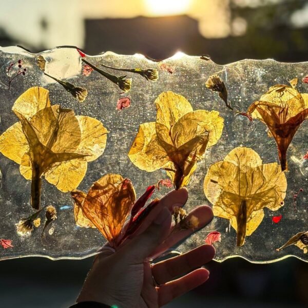 Golden Resin Art Frame 1