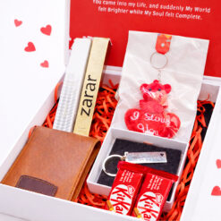 Little Things Love Box