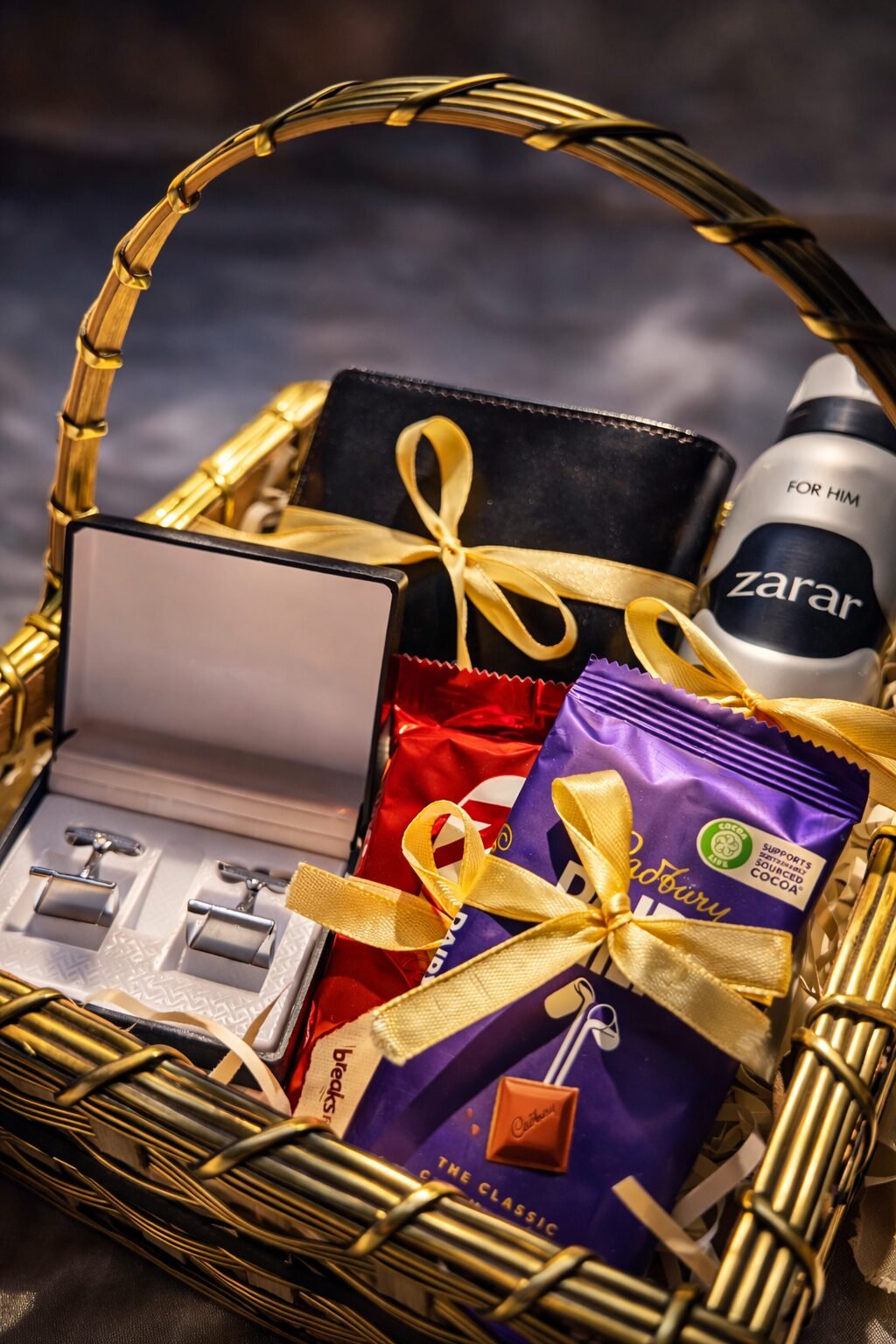 Gentleman Eidi Basket for Him