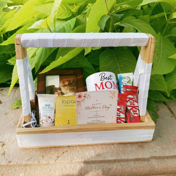Wooden Gift Basket for Mom