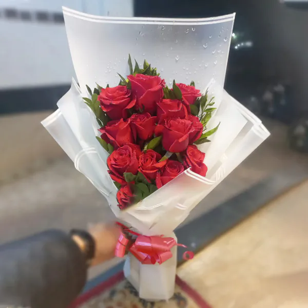 Romantic Red Roses Mini Bouquet