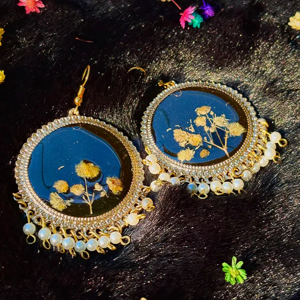Charm Floral Earrings Blue