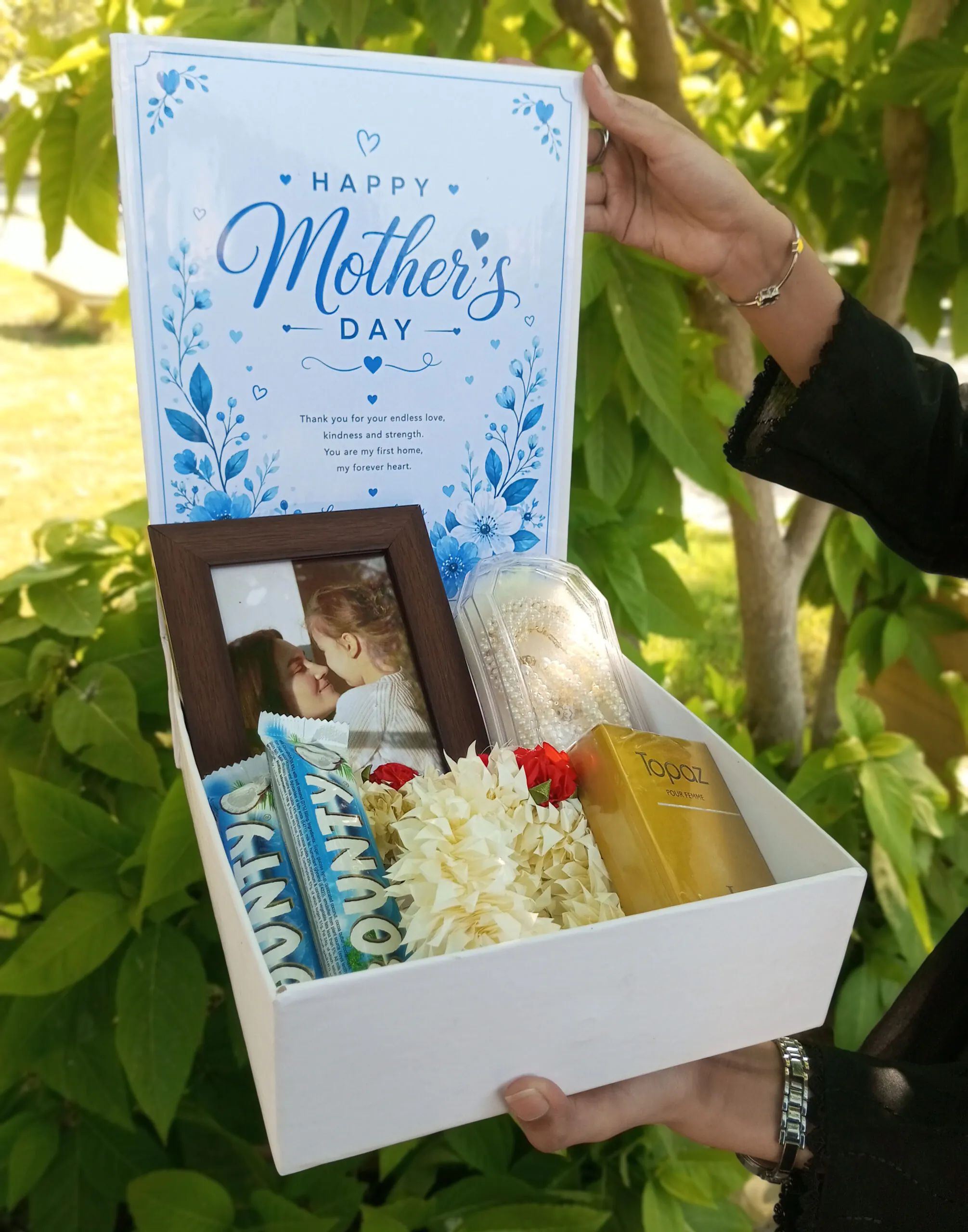 Gift Box for Mom