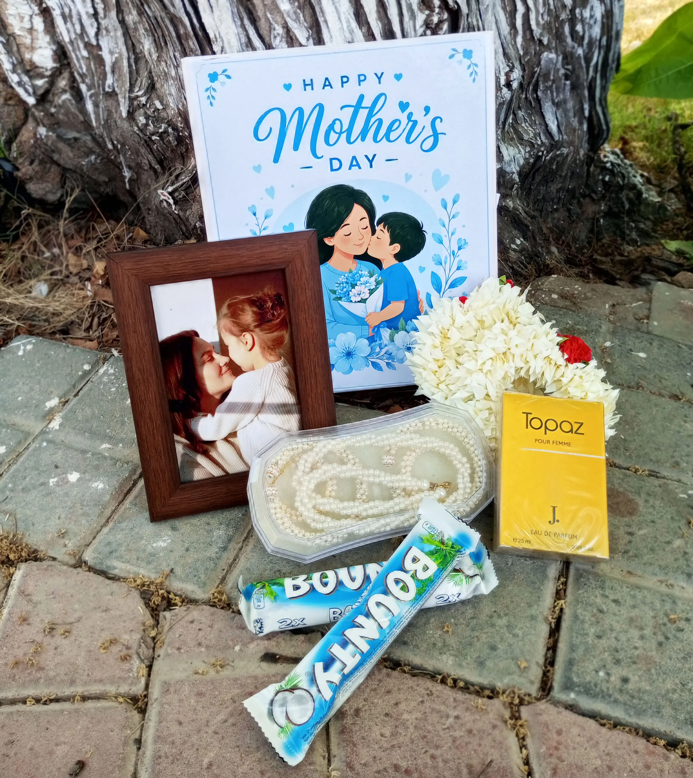Happy Mother's Day Gift Box
