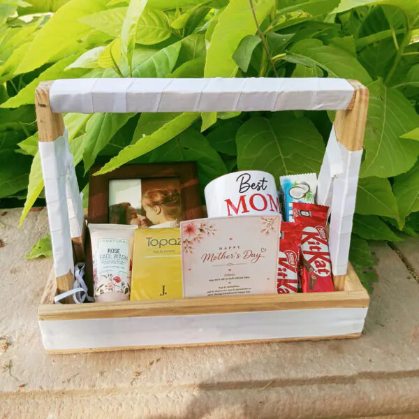 Wooden Gift Basket for Mom